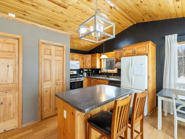 $374,999 | 22448 County Road 333, Bovey, MN 55709