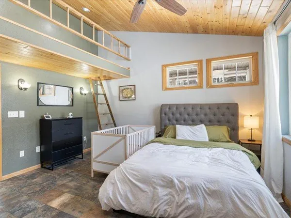 $374,999 | 22448 County Road 333, Bovey, MN 55709