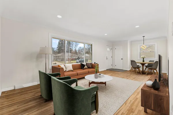 $449,900 | 1895 Shryer Avenue West, Roseville, MN 55113