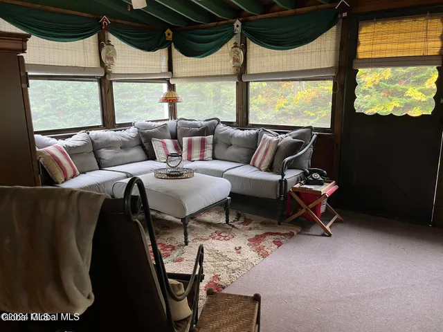 $425,000 | 187 Pease Hill Road, Horicon, NY 12815