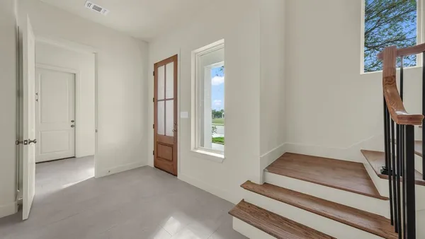 $595,000 | 208 Park Villa Lane, Aledo, TX 76008