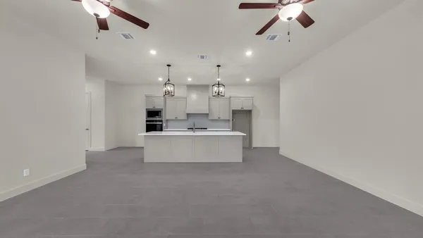 $595,000 | 208 Park Villa Lane, Aledo, TX 76008