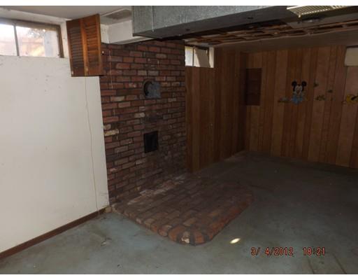 105 Temby Street Springfield, MA 01119 - Photo 9 of 13 Gallery Image 9