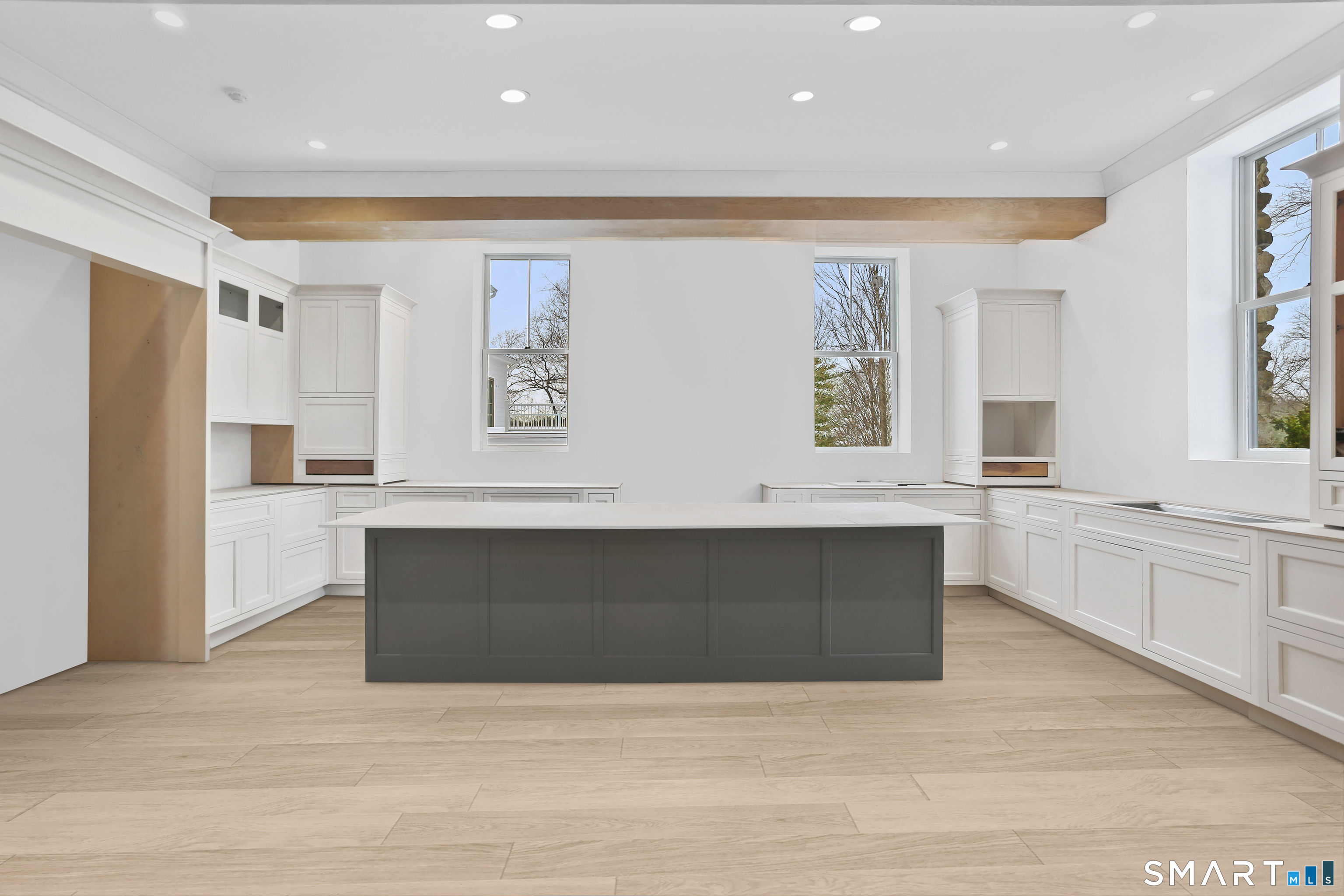 112 Sheep Hill Road Greenwich, CT 06878 - Photo 3 of 30