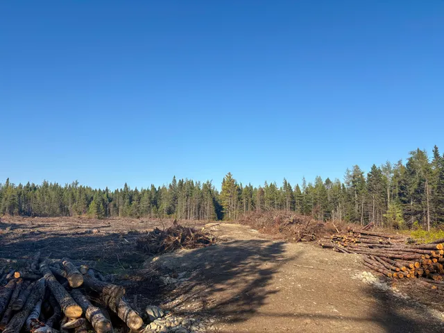 $75,000 | 06 Lots Road, Cutler, ME 04626