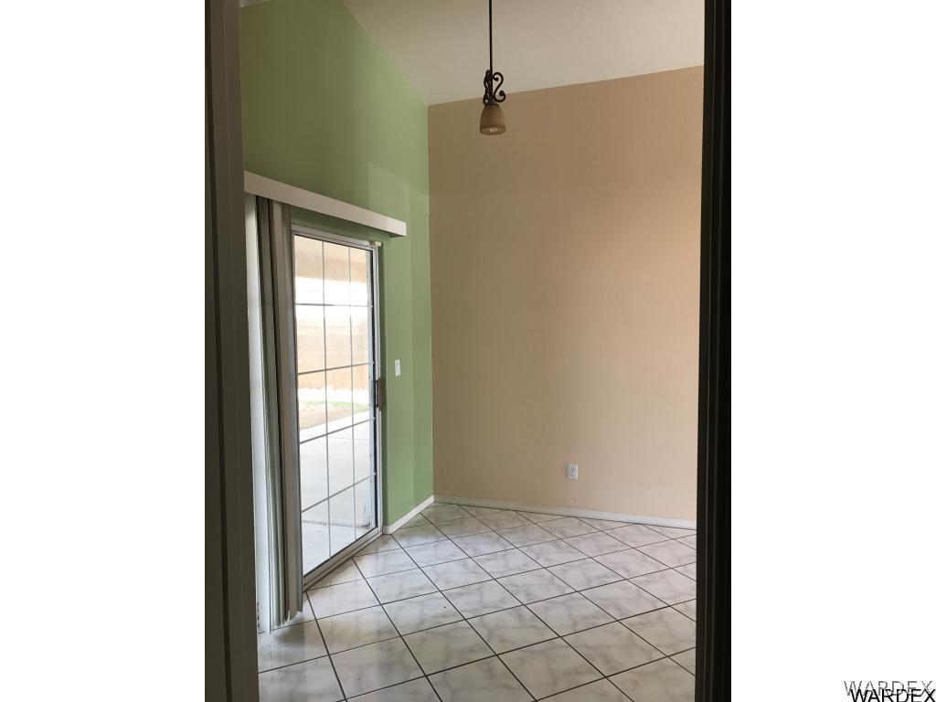 3636 North Verdugo Road Kingman, AZ 86409 - Photo 21 of 28 Open Area by Sliders to Bk Yd