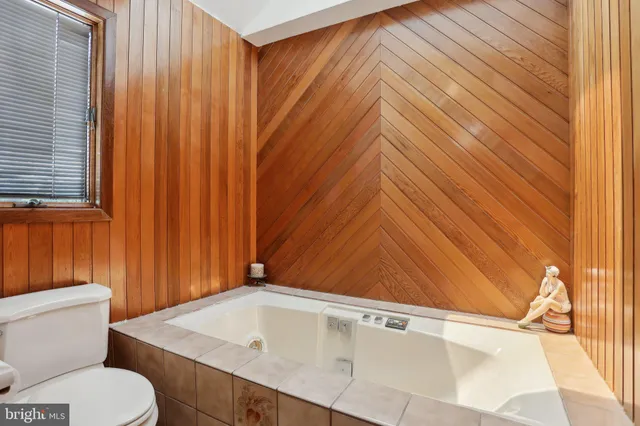 $2,999,995 | 45 McCaffery Road, Manalapan, NJ 07726