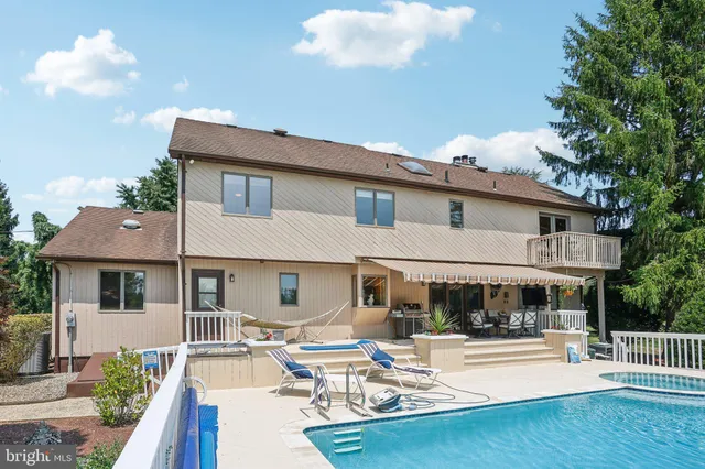 $2,999,995 | 45 McCaffery Road, Manalapan, NJ 07726