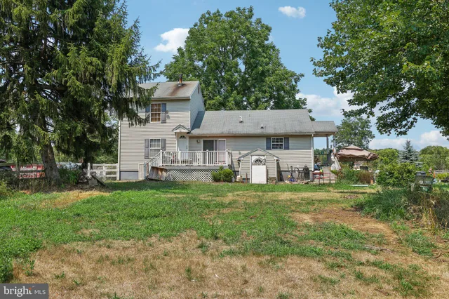 $2,999,995 | 45 McCaffery Road, Manalapan, NJ 07726