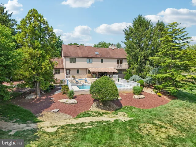 $2,999,995 | 45 McCaffery Road, Manalapan, NJ 07726