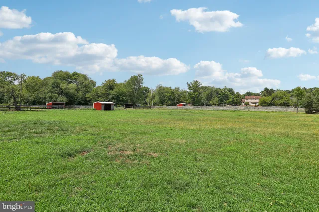 $2,999,995 | 45 McCaffery Road, Manalapan, NJ 07726