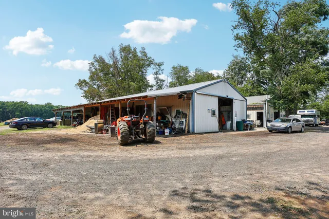 $2,999,995 | 45 McCaffery Road, Manalapan, NJ 07726