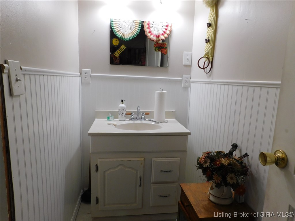 4313 East Canton Road Salem, IN 47167 - Photo 22 of 36