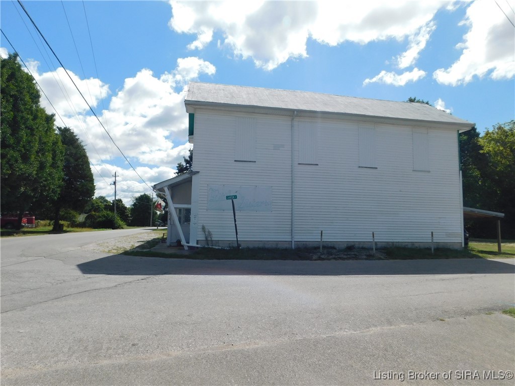 4313 East Canton Road Salem, IN 47167 - Photo 8 of 36