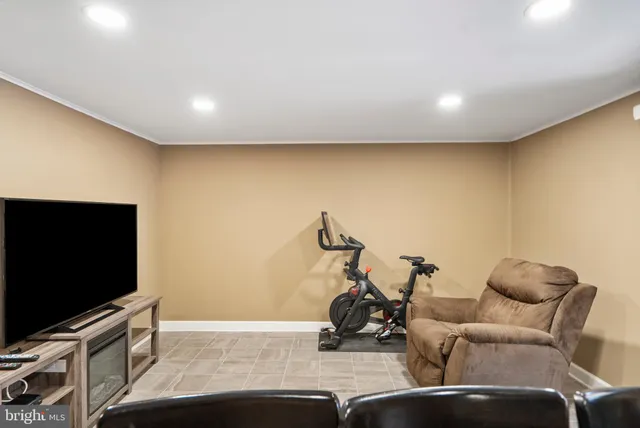 $410,000 | 9351 Cabot Court, Laurel, MD 20723