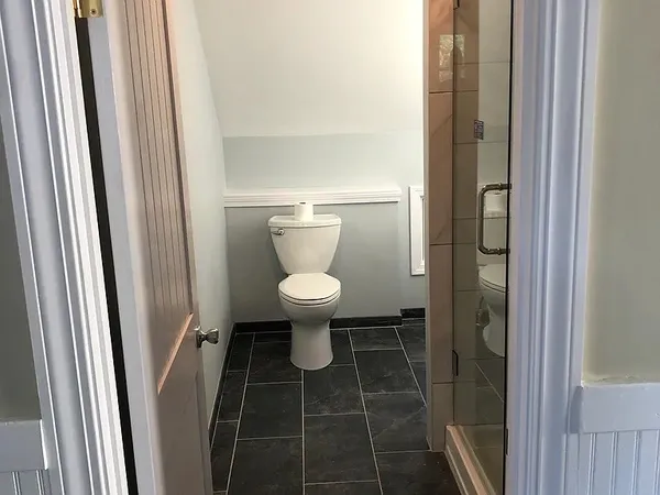 $2,000 | 16 Tecumseh Street, Unit 3, Providence, RI 02906