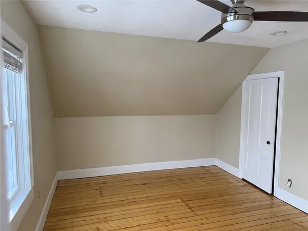 $2,000 | 16 Tecumseh Street, Unit 3, Providence, RI 02906