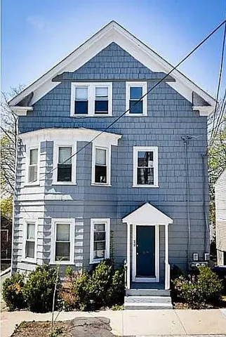 $2,000 | 16 Tecumseh Street, Unit 3, Providence, RI 02906