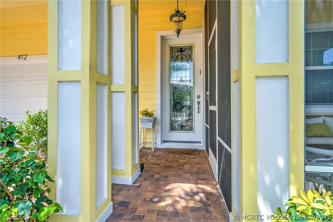 412 Southwest Akron Avenue Stuart, FL 34994 - Photo 9 of 49 Gallery Image 9