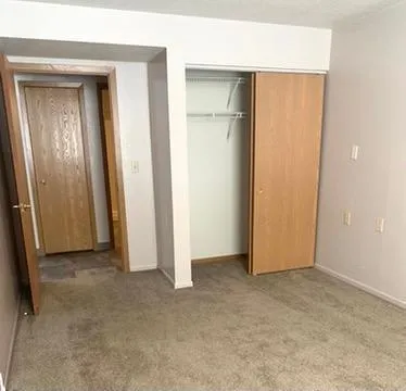 $72,000 | 31 Chestnut Street East, Unit 5, Trimont, MN 56176