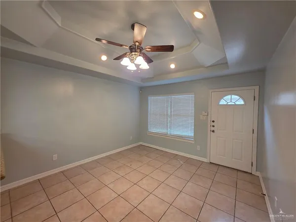 $900 | 2204 North Dahlia Street, Unit 3, Pharr, TX 78577