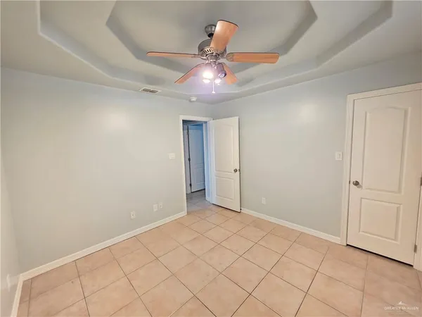 $900 | 2204 North Dahlia Street, Unit 3, Pharr, TX 78577