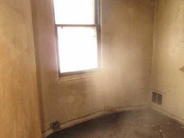 439 Alexander Street McKees Rocks, PA 15136 - Photo 8 of 9