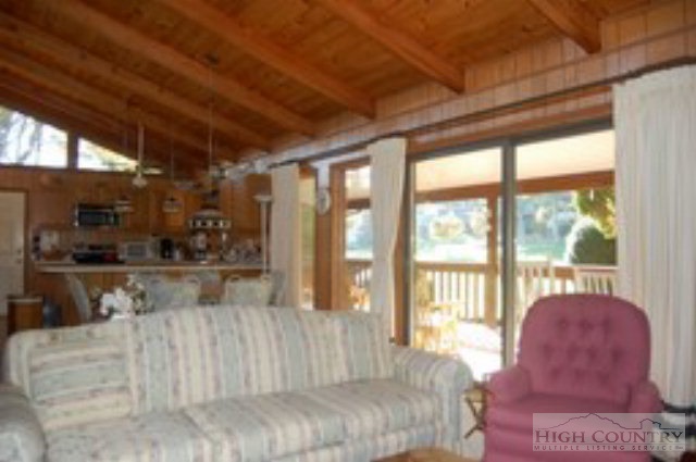 122 Pine Ridge Loop Newland, NC 28657 - Photo 20 of 31 Gallery Image 20
