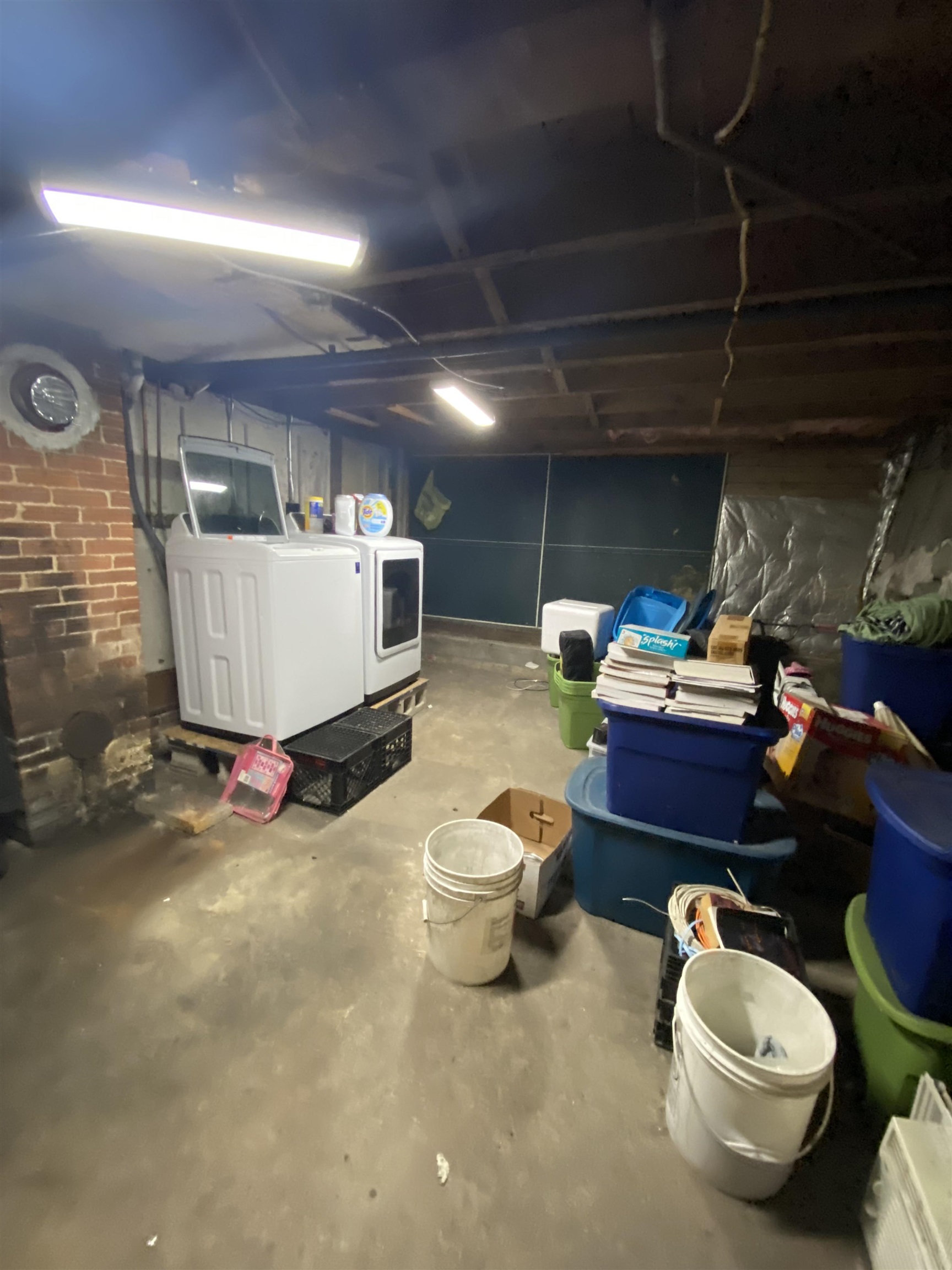 13 Myrtle Street Hillsborough, NH 03244 - Photo 17 of 23