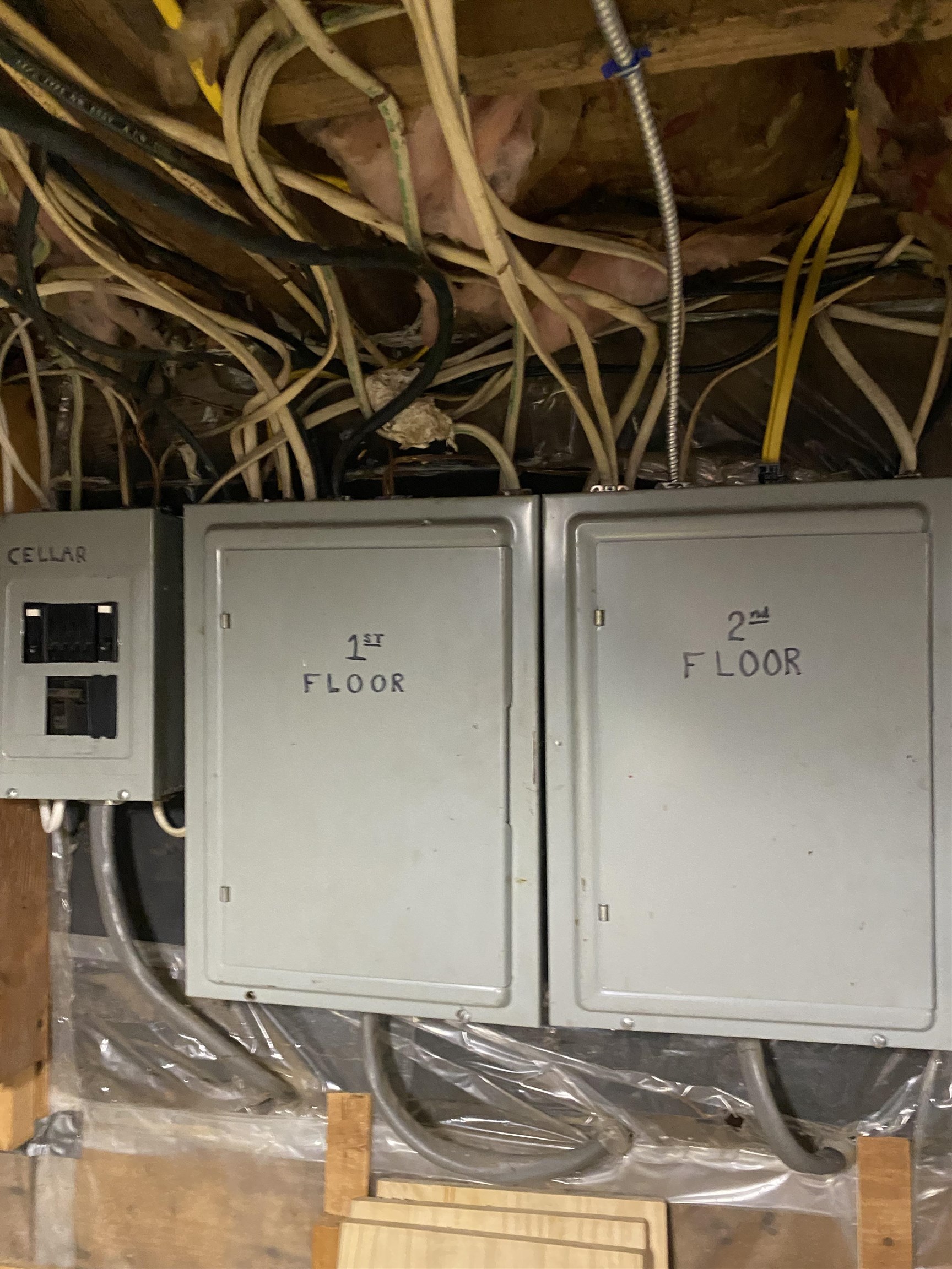 13 Myrtle Street Hillsborough, NH 03244 - Photo 18 of 23