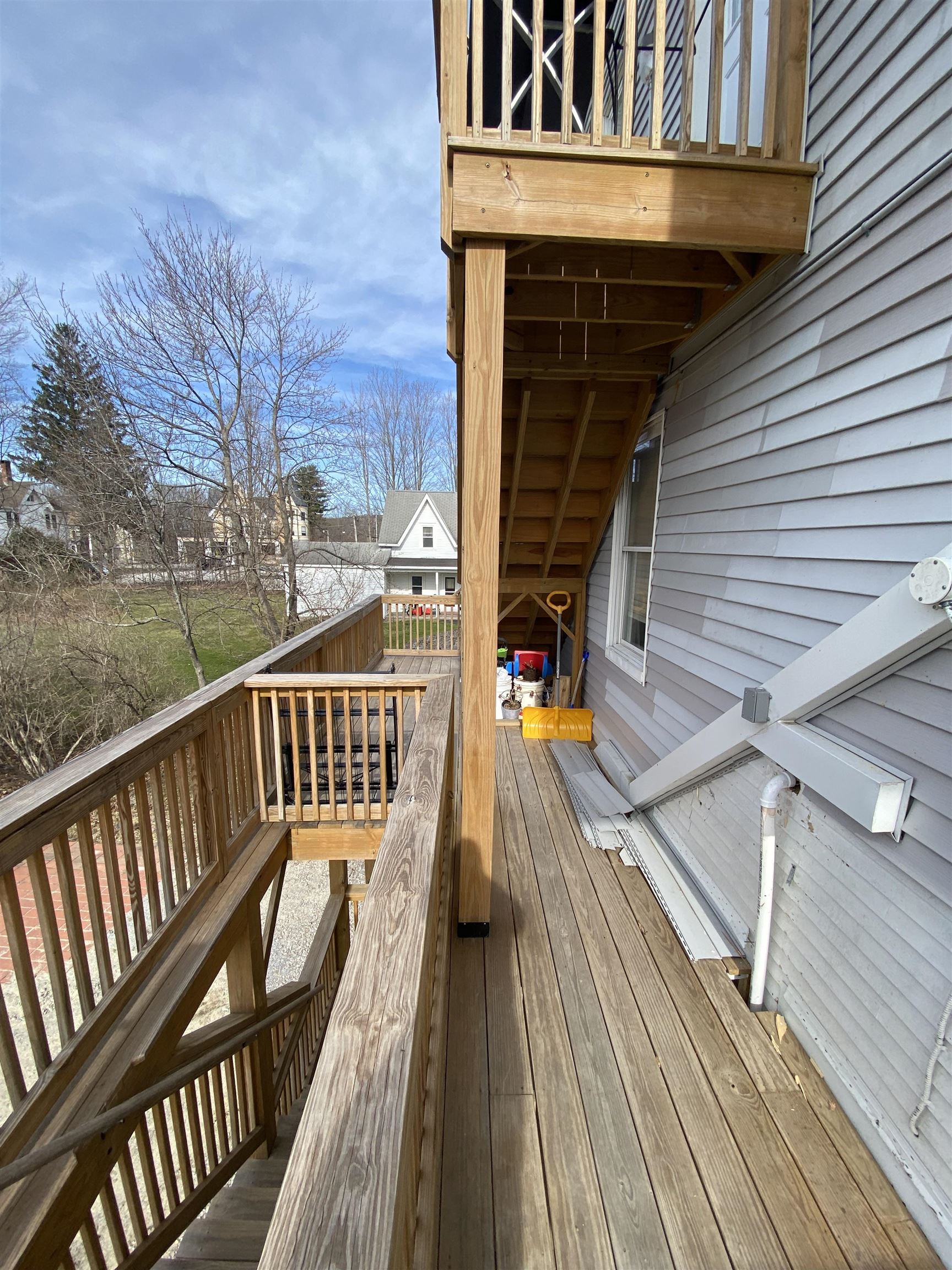 13 Myrtle Street Hillsborough, NH 03244 - Photo 4 of 23