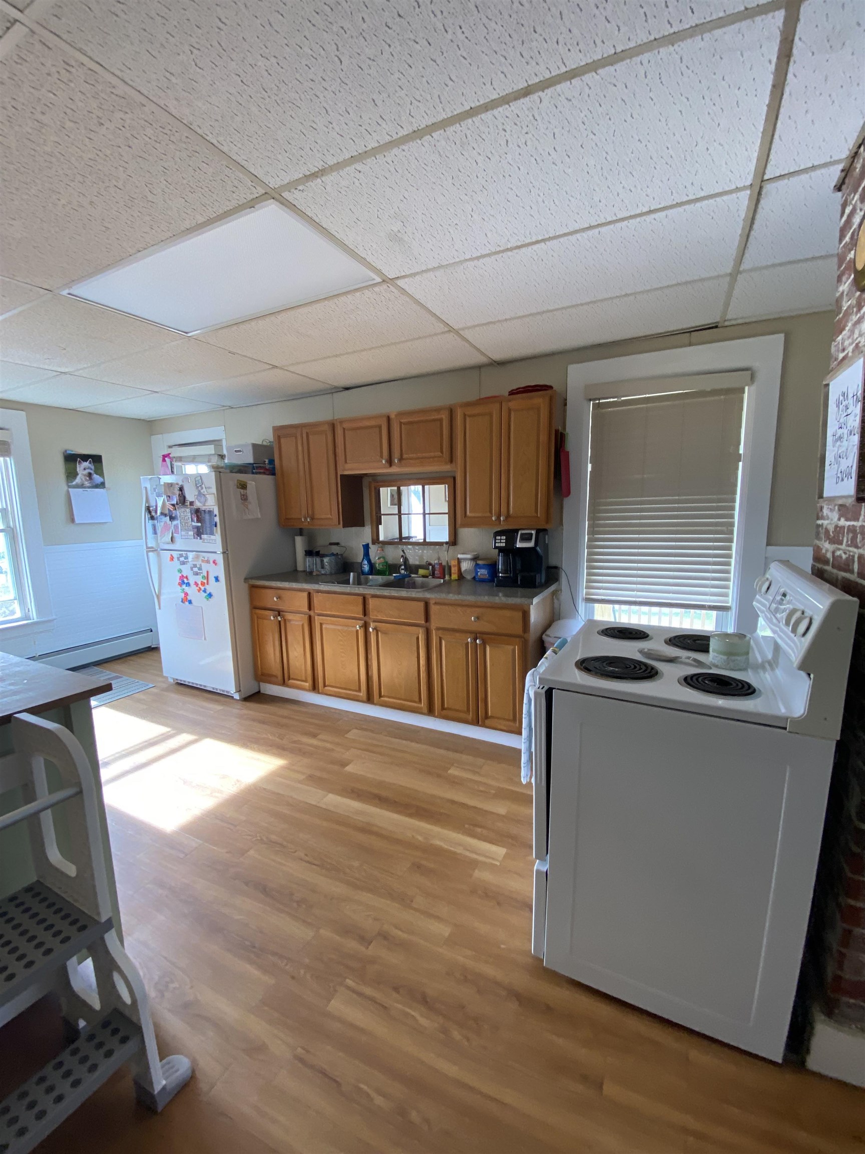 13 Myrtle Street Hillsborough, NH 03244 - Photo 5 of 23