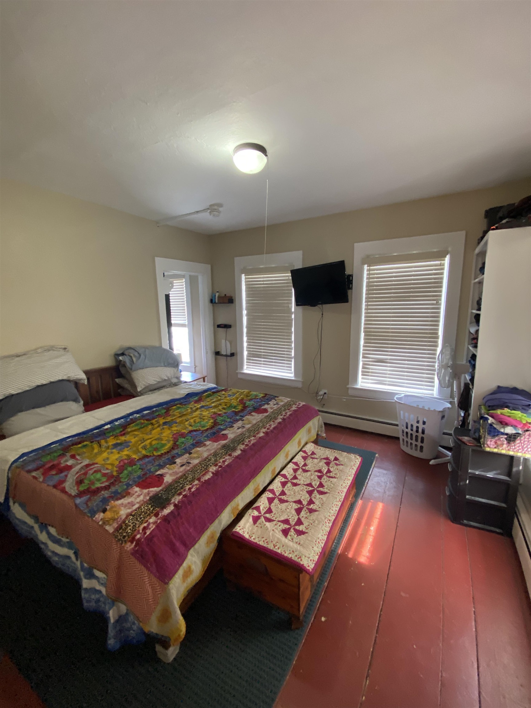 13 Myrtle Street Hillsborough, NH 03244 - Photo 10 of 23