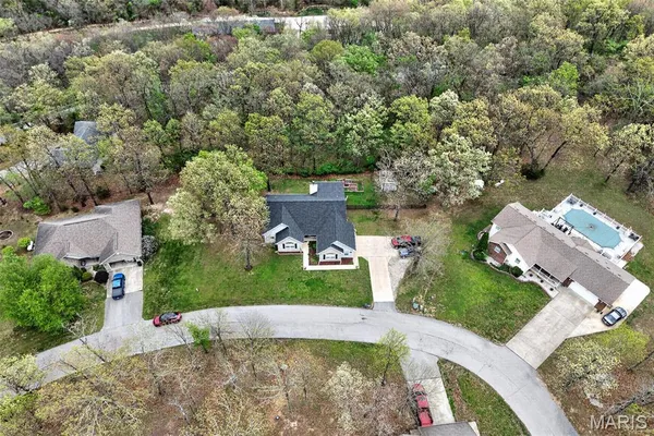 $445,000 | 21093 Layla Road, Waynesville, MO 65583