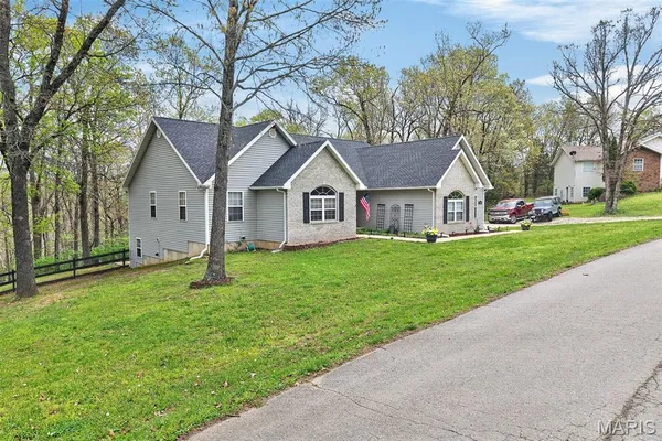 $445,000 | 21093 Layla Road, Waynesville, MO 65583