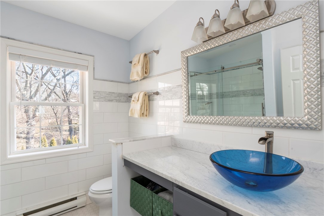 88 Donizetti Road Westerly, RI 02891 - Photo 17 of 33 Bedroom #2 bath