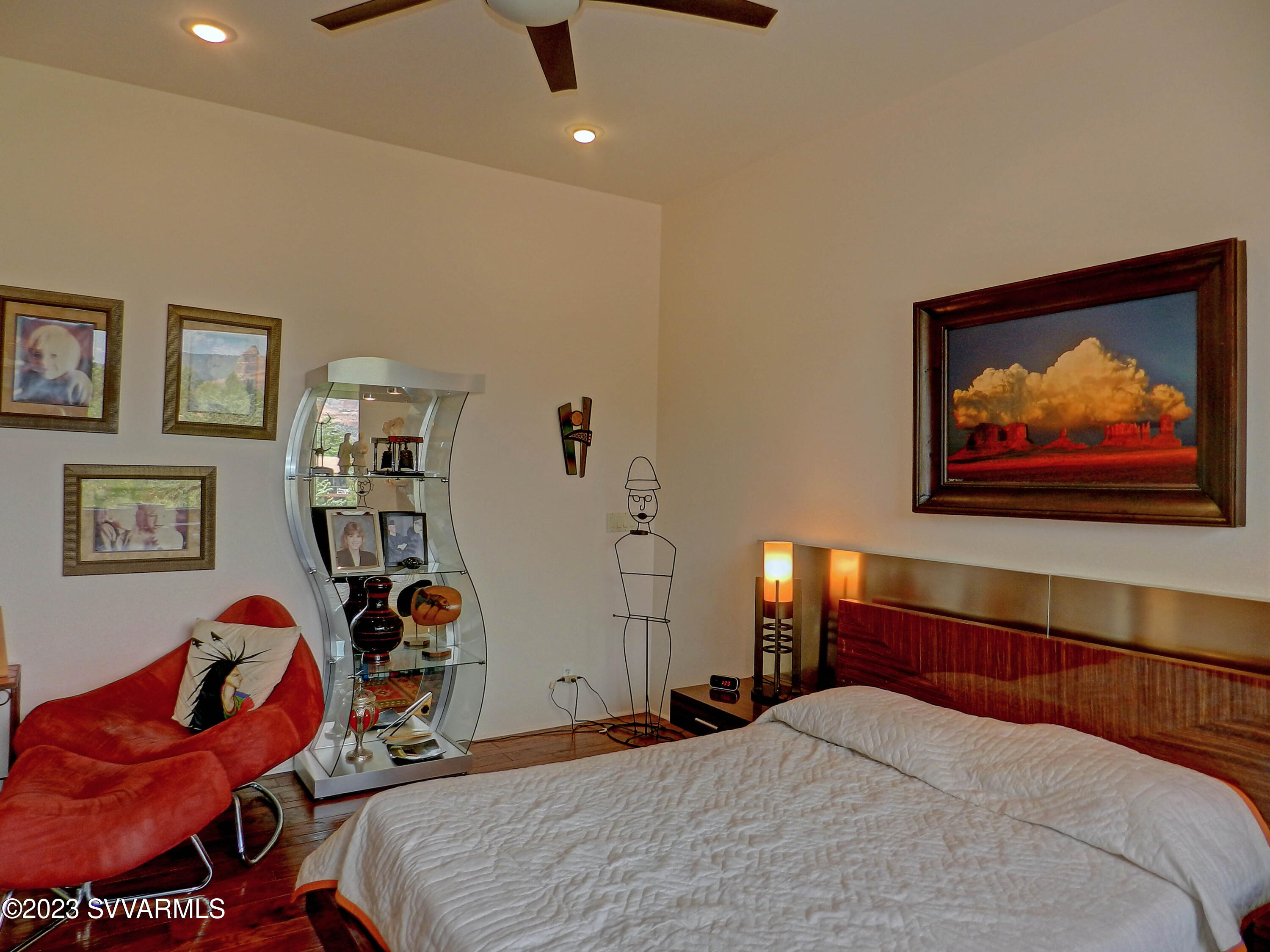 30 Granada Road Sedona, AZ 86336 - Photo 26 of 58 Master Bdrm.
