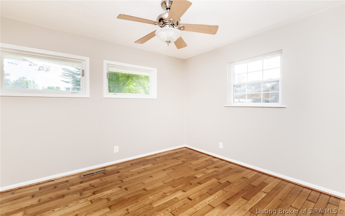 717 Kent Street New Albany, IN 47150 - Photo 19 of 60