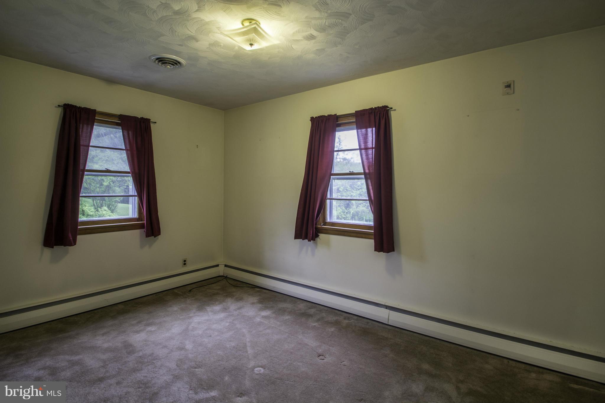 29 Arnold Road Arnold, MD 21012 - Photo 12 of 24 Bedroom