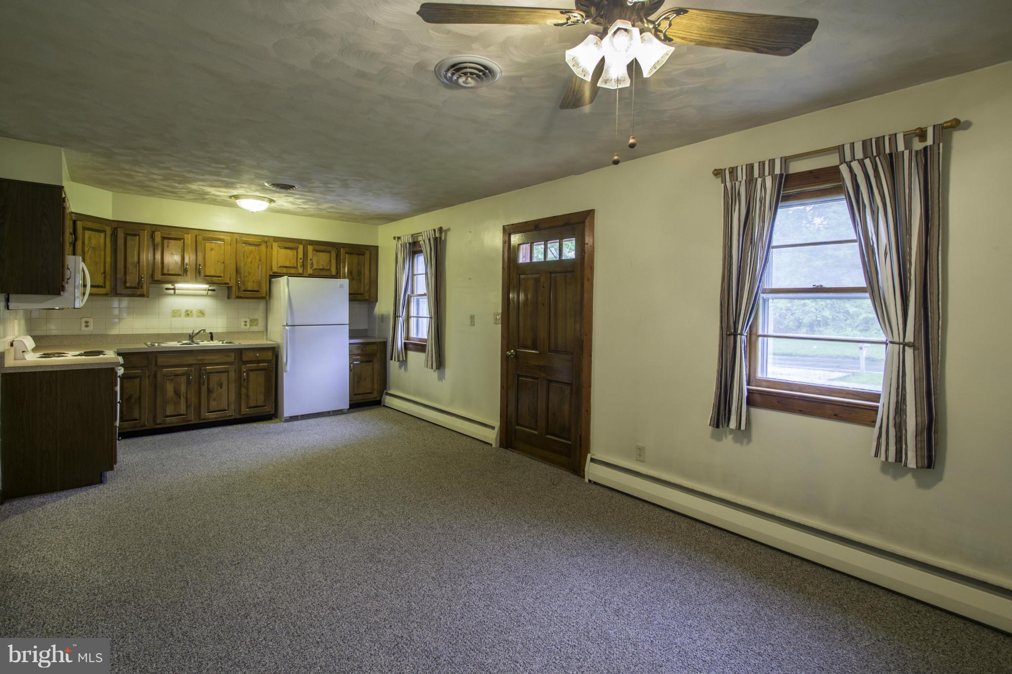 29 Arnold Road Arnold, MD 21012 - Photo 5 of 24 Kitchen