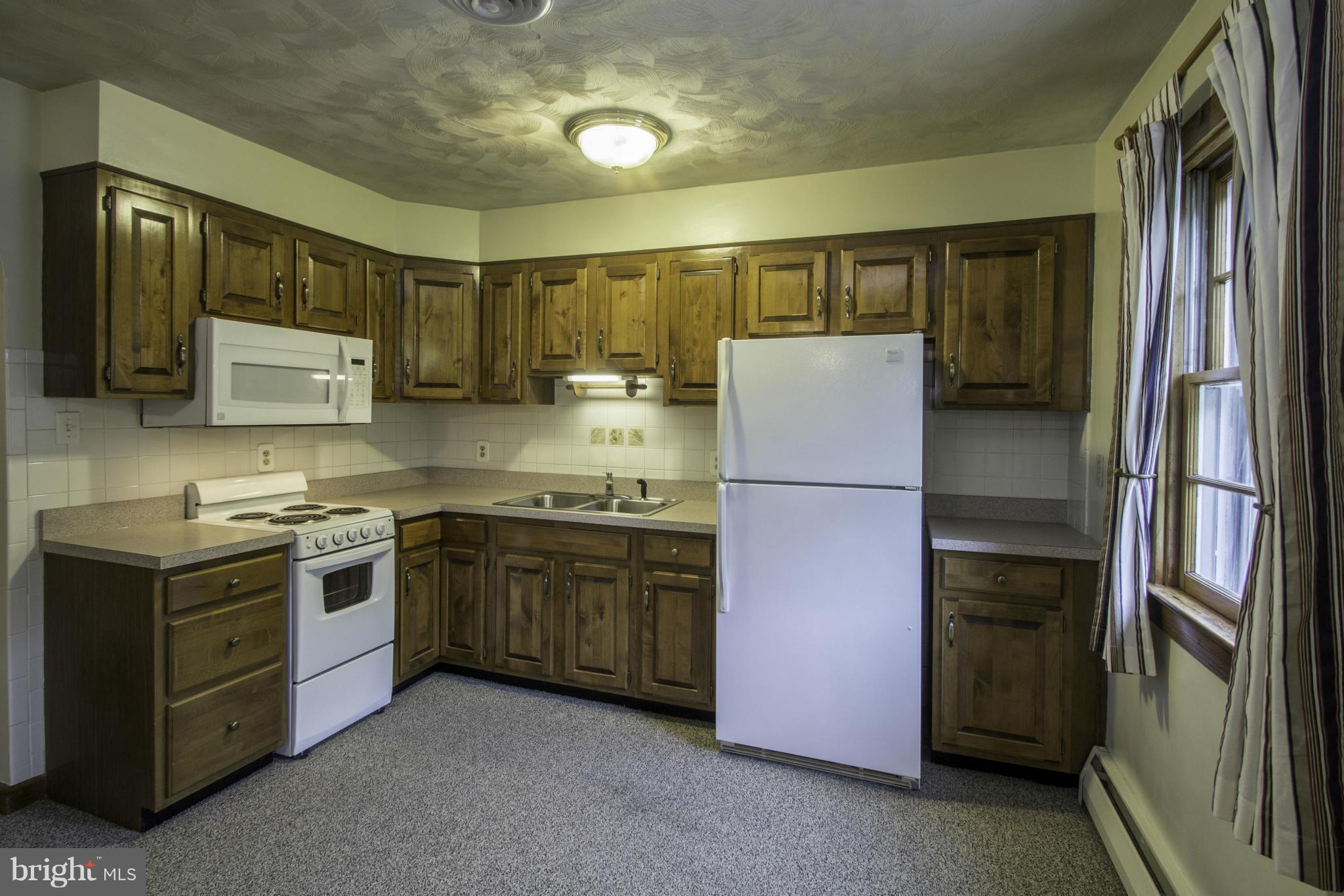 29 Arnold Road Arnold, MD 21012 - Photo 6 of 24 Kitchen