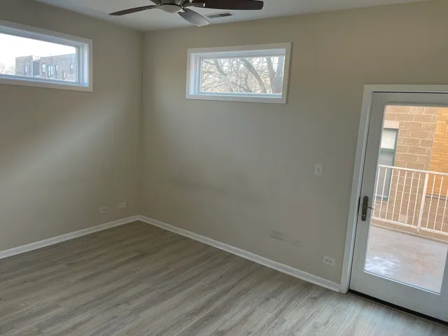 $2,300 | 915 South Oak Park Avenue, Unit 1A, Oak Park, IL 60304