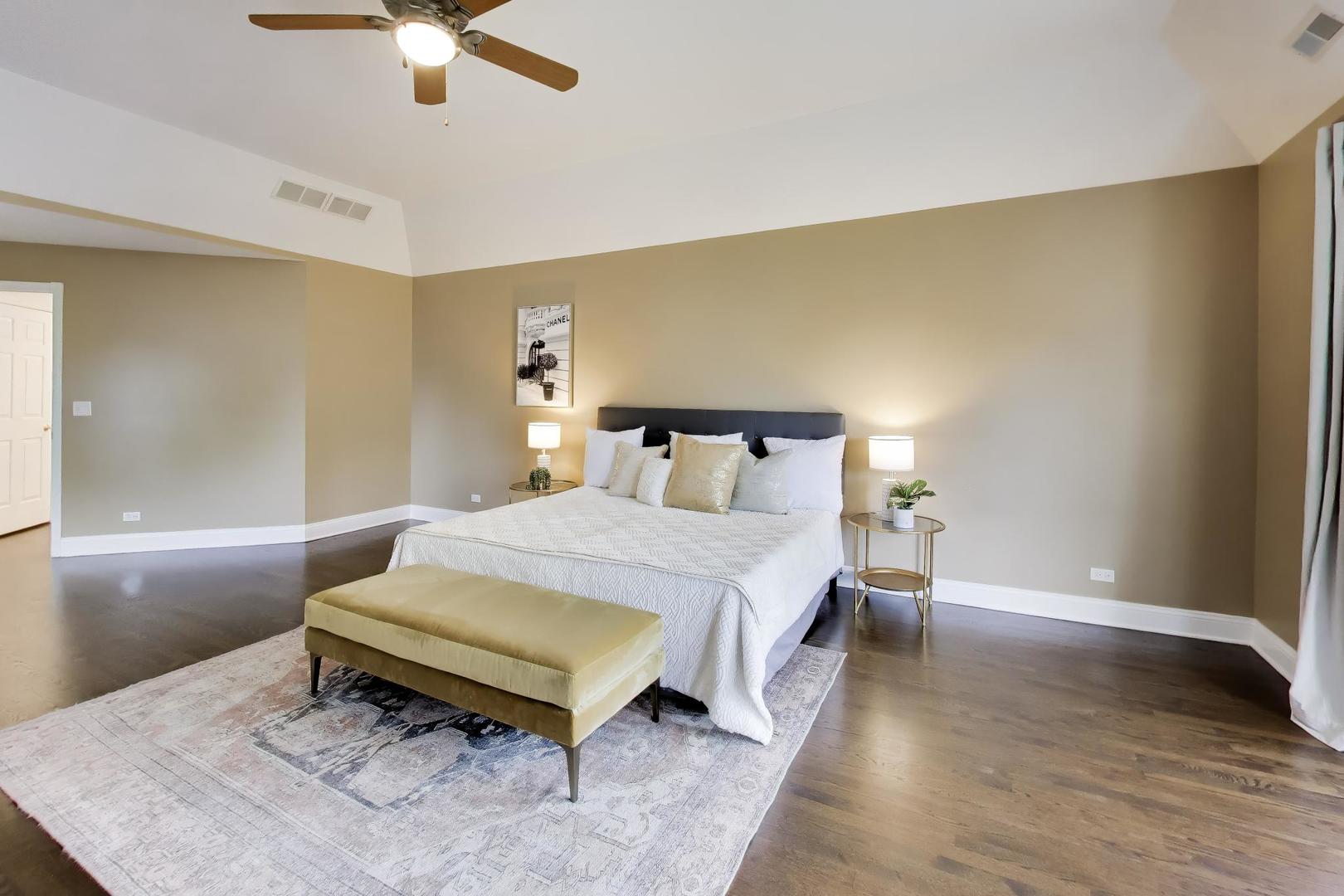 2444 North De Cook Court Park Ridge, IL 60068 - Photo 23 of 70