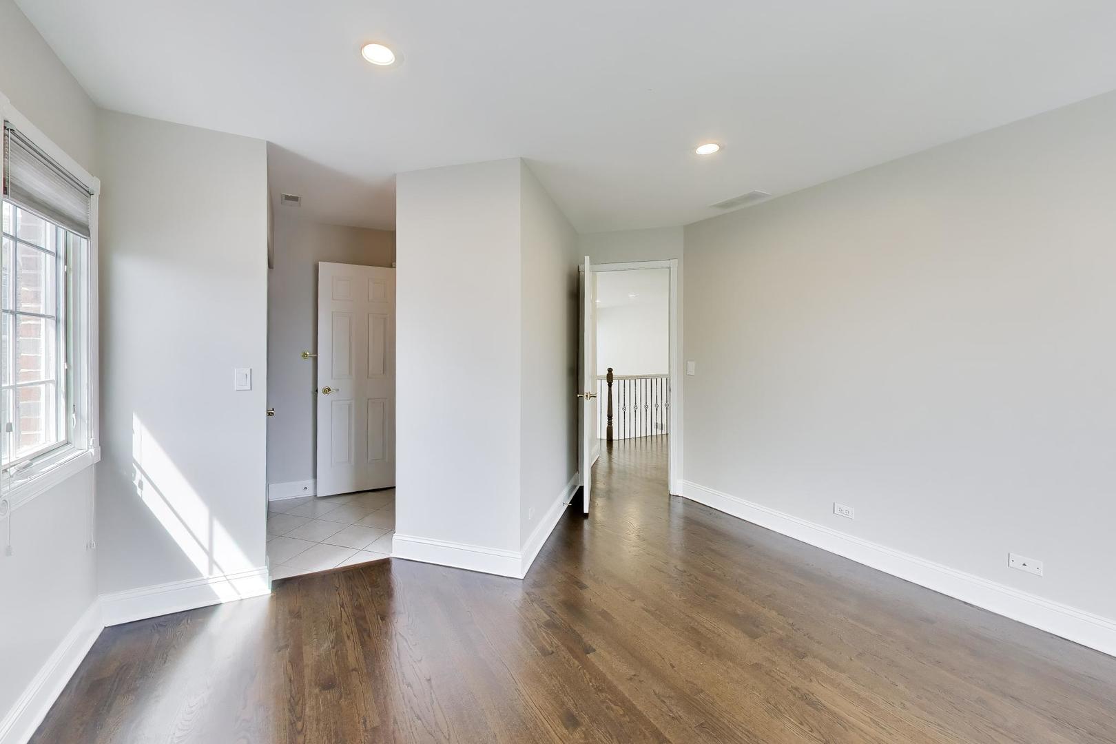 2444 North De Cook Court Park Ridge, IL 60068 - Photo 37 of 70