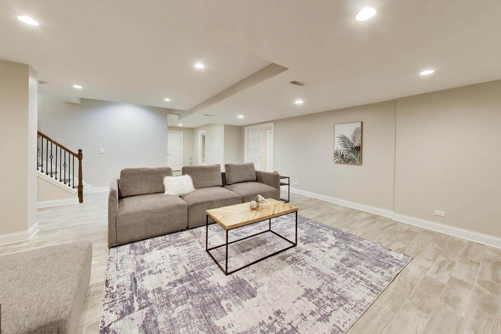 2444 North De Cook Court Park Ridge, IL 60068 - Photo 43 of 70