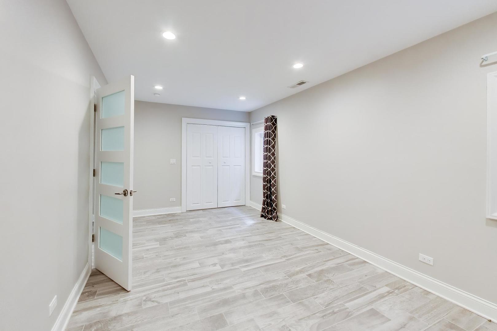 2444 North De Cook Court Park Ridge, IL 60068 - Photo 51 of 70