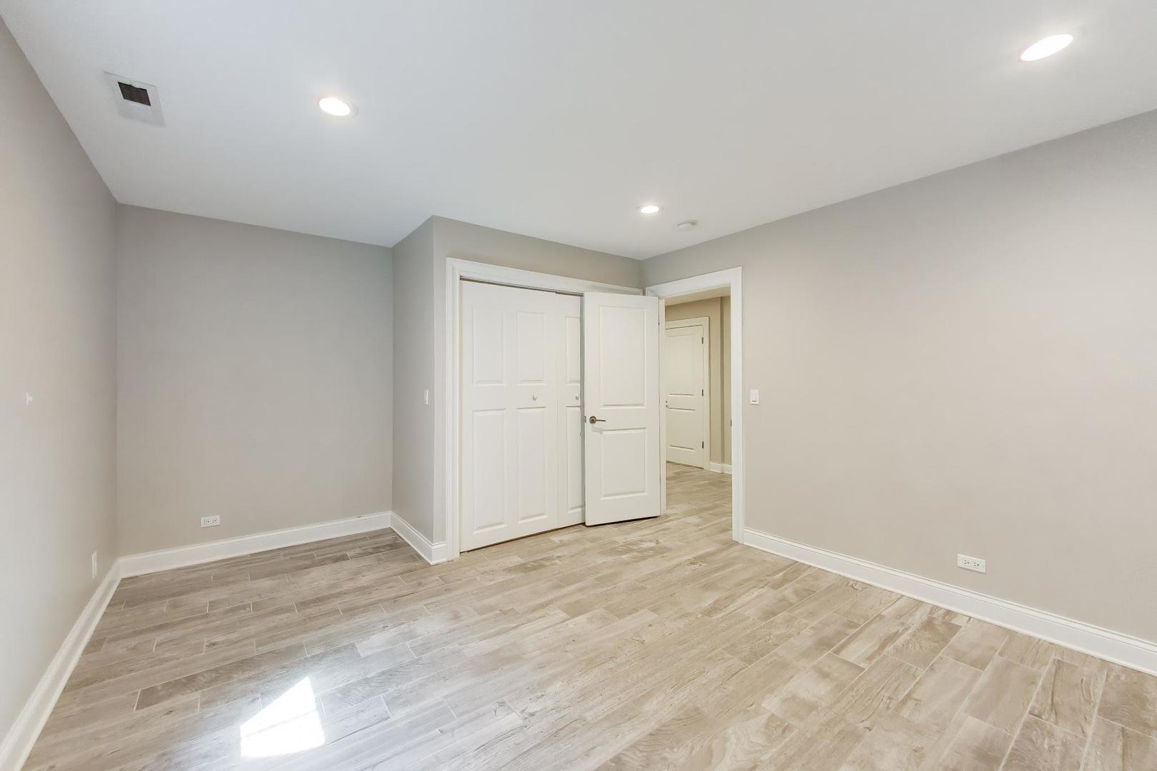 2444 North De Cook Court Park Ridge, IL 60068 - Photo 54 of 70