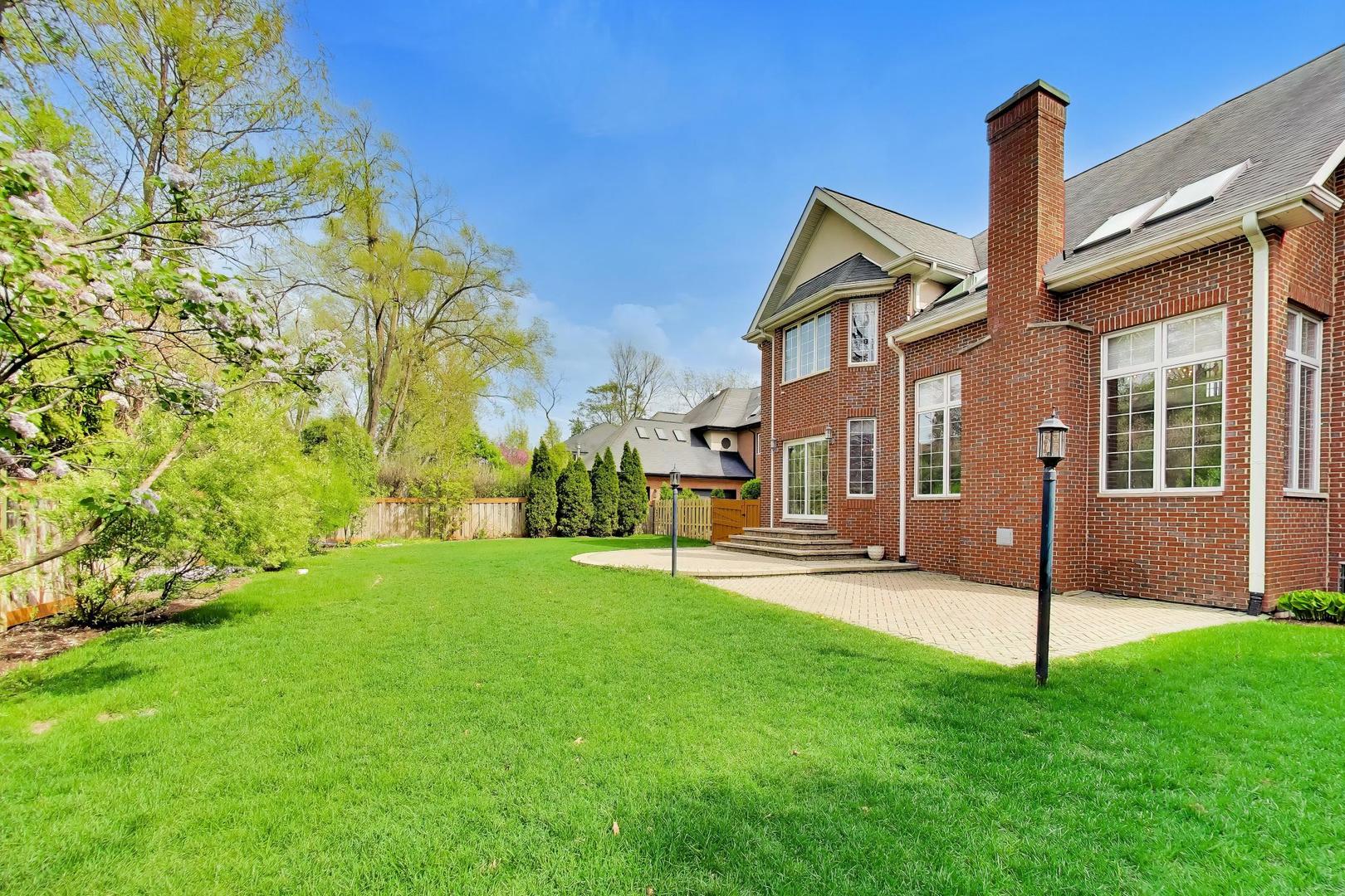 2444 North De Cook Court Park Ridge, IL 60068 - Photo 58 of 70