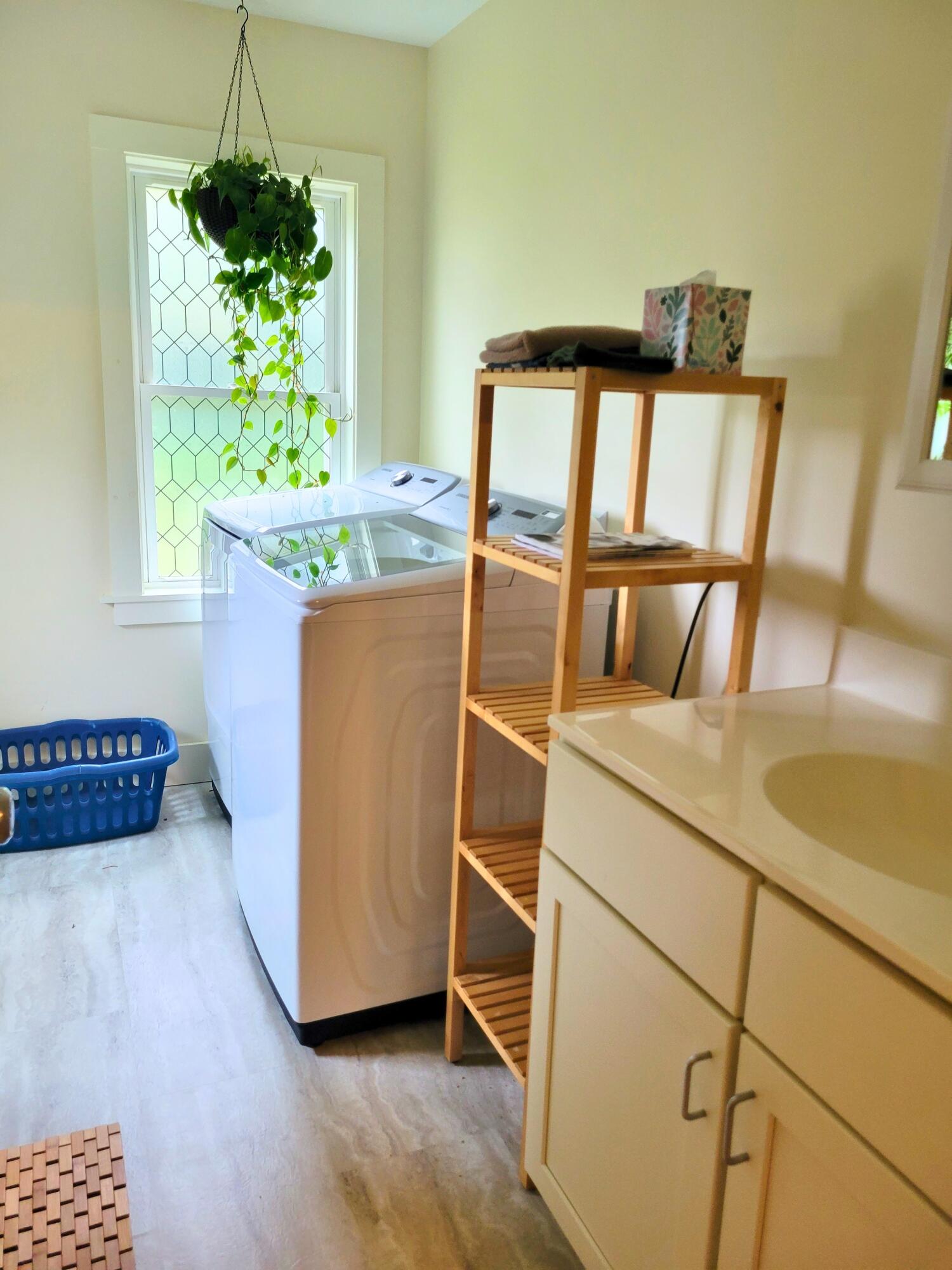 83 Marsh Road Belfast, ME 04915 - Photo 17 of 32 19