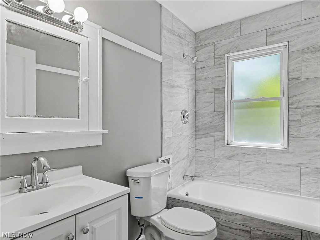 1367 Clearaire Road Cleveland, OH 44110 - Photo 23 of 25